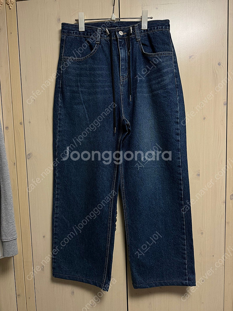 허리끈 청바지--0