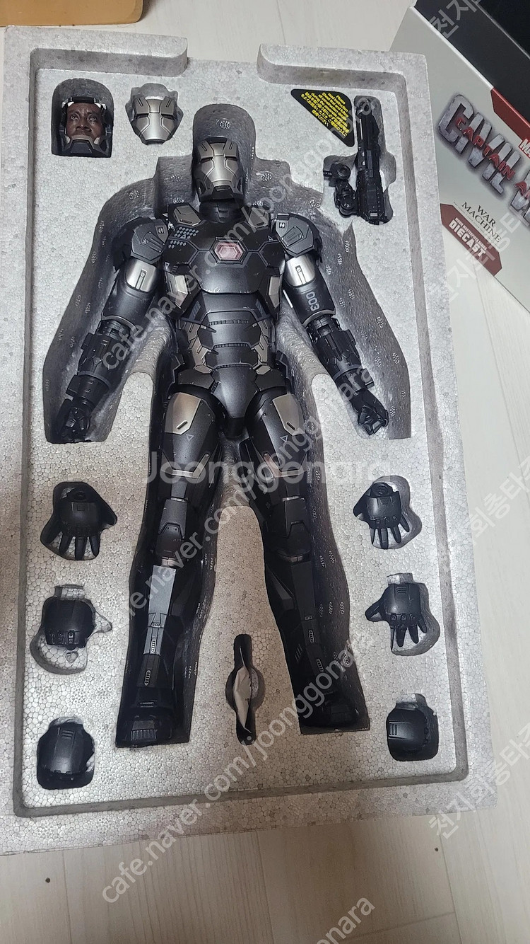 핫토이 시빌워 워머신 오프로 더 태권브이 외 타임세일 ...--3