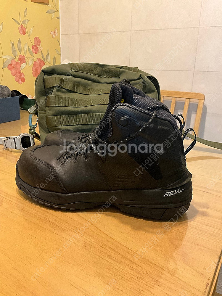 뉴발란스 안전화 265mm 와이드--2