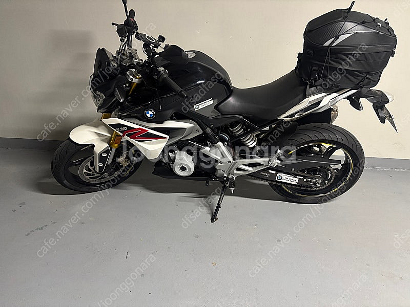 bmw g310r--1