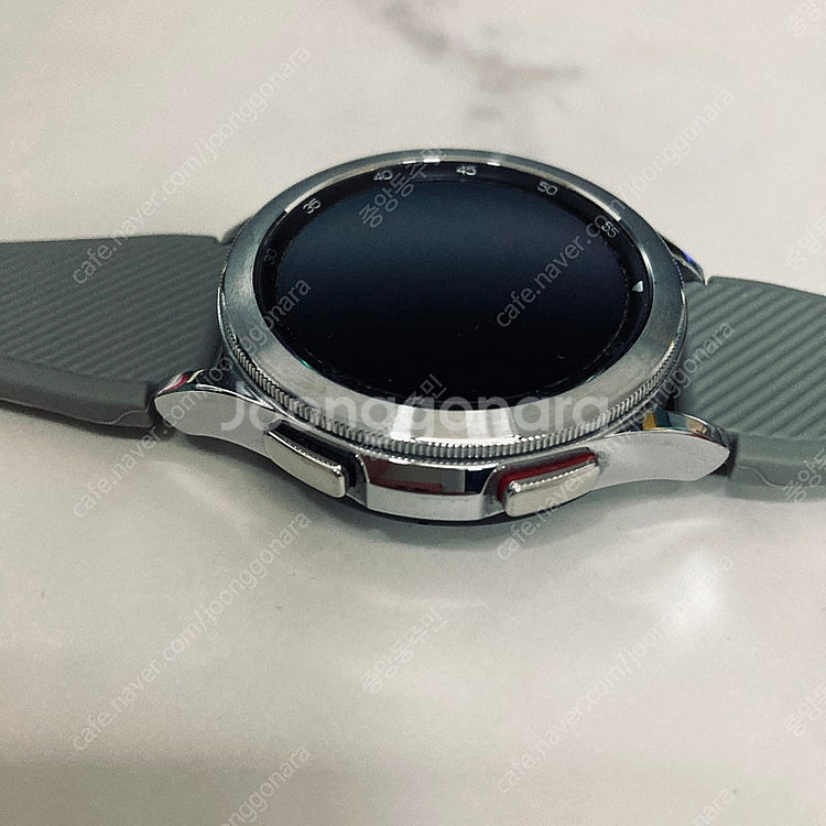 갤럭시 워치4클래식 실버 42MM S급! 케이블포함 6...--3