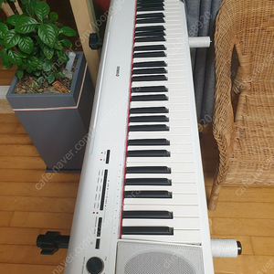 YAMAHA NP-12 키보드