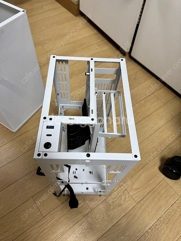 jonsbo vr3 pcie 4.0--2