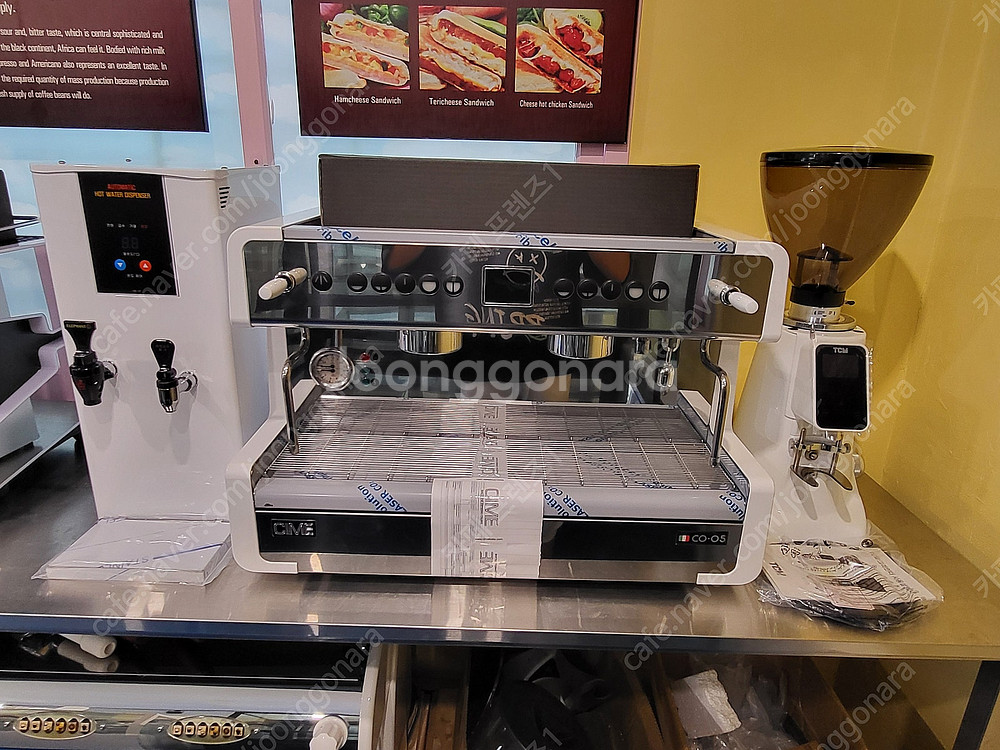 카페창업,오픈집기,카이저 버티칼 제빙기,중고 커피머신,그라인더,디스펜서,블랜더,쇼케이스--4