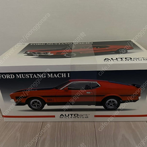 오토아트 1971 포드 머스탱 Mach 1 (1:18 다이캐스트)