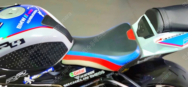 대리기재 2018년식 S1000RR 에로우풀배기 팝니다.--9