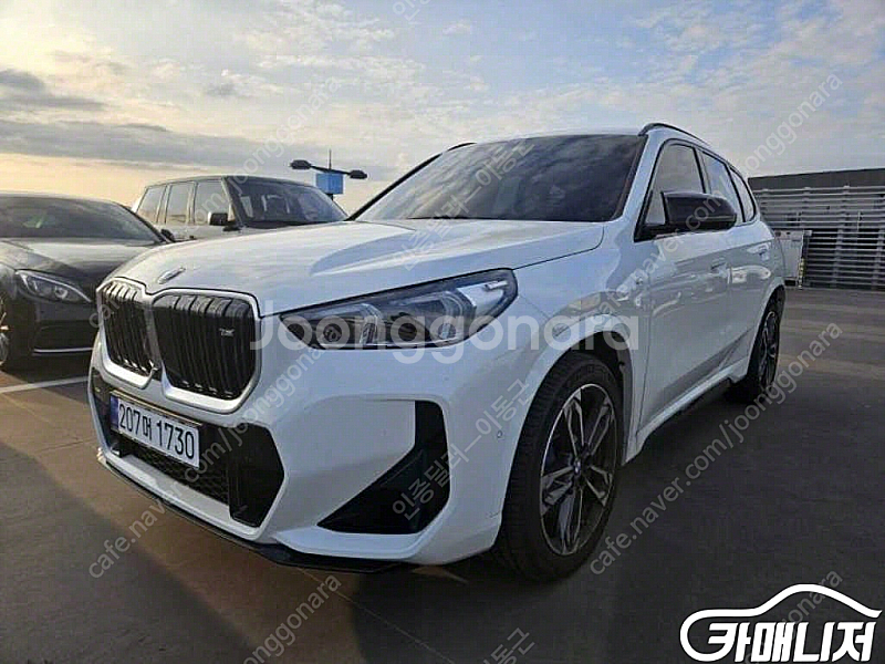 [BMW]X1 (U11) M35i xDrive | 20...--0