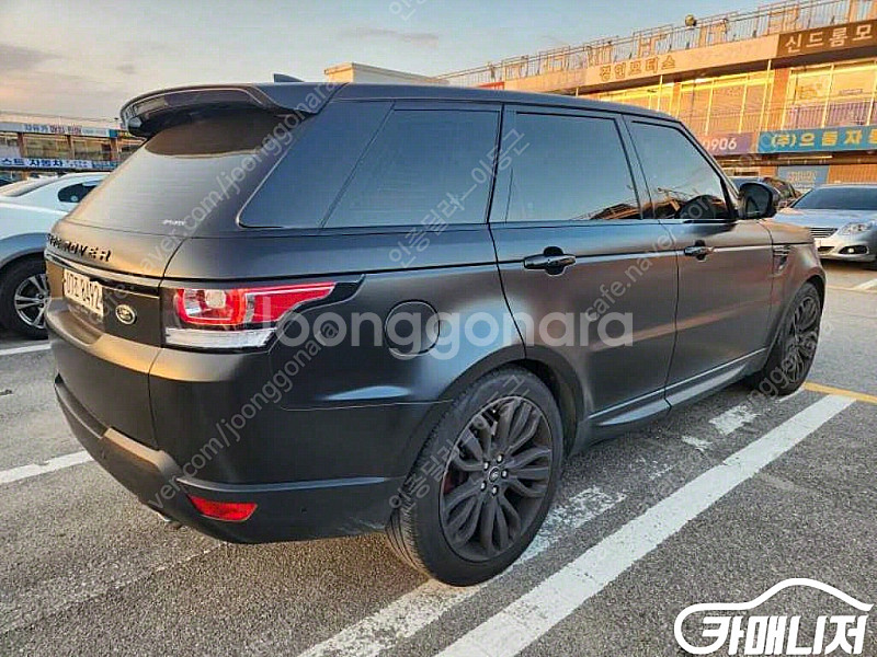 [랜드로버]레인지로버 스포츠 2세대 3.0 SDV6 HSE 다이나믹 (5인승) | 2017 | 138,875km년식...--6