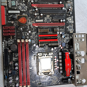 폭스콘 FlamingBlade 보드+i7 950 cpu