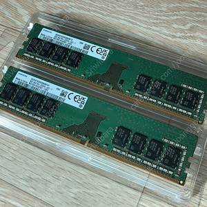 삼성 DDR4 8G 3200 데스크탑 RAM 메모리 판매합니다.