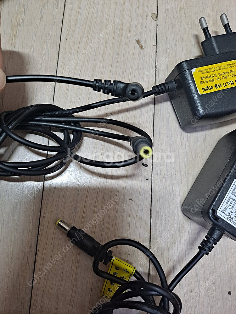 휴스톰 오토싱 물걸레 청소기 충전기 16.8V 1A 5...--3
