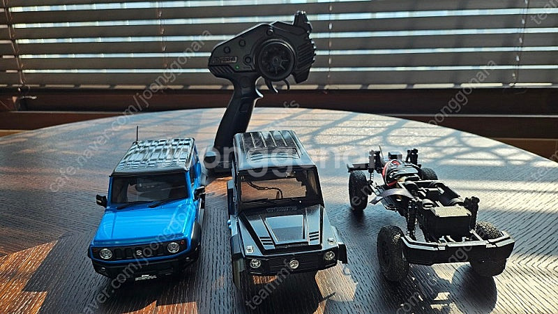 교쇼 미니지 mini-z 4x4 짐니 팝니다.--0