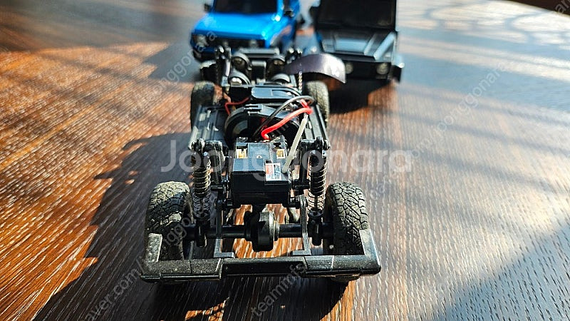 교쇼 미니지 mini-z 4x4 짐니 팝니다.--2