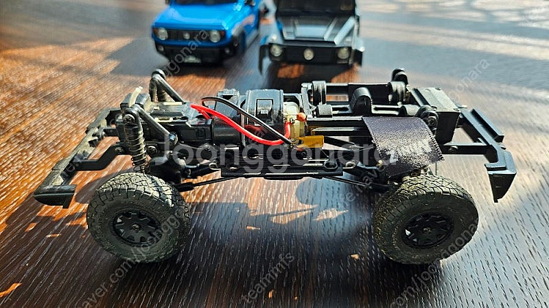 교쇼 미니지 mini-z 4x4 짐니 팝니다.--3