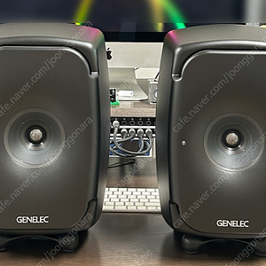 Genelec 제네렉 8341 AM 블랙 신품급 판매합니다.(박스 O)