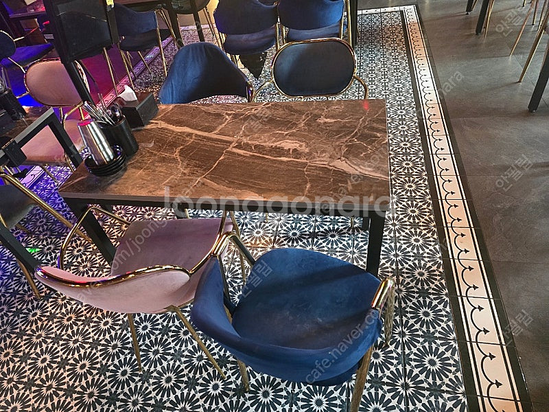 카페 음식점 가구 팝니다--0
