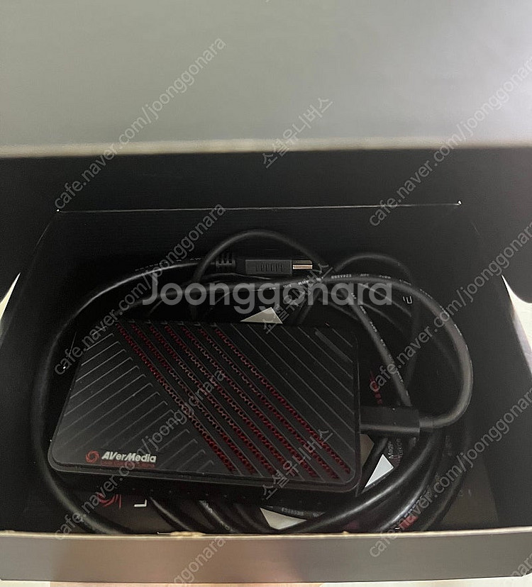 에버미디어 gc533 4k 캡쳐보드 팝니다.--0