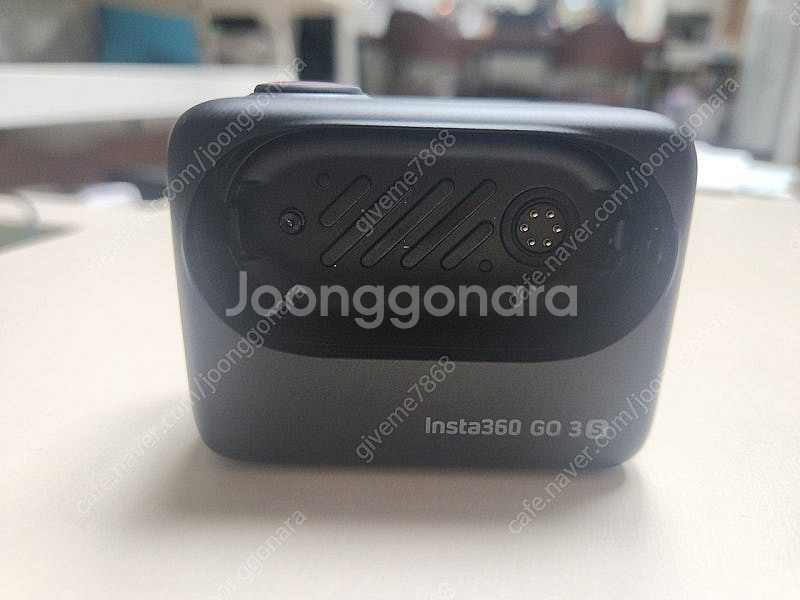 인스타360 Go 3s 128G 거의 새제품--6