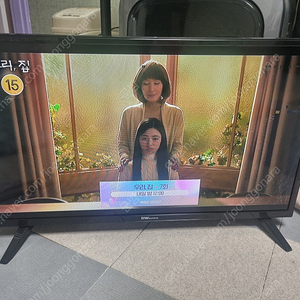 대우 32인치 LED TV 팝니다_백라이트 신품교체