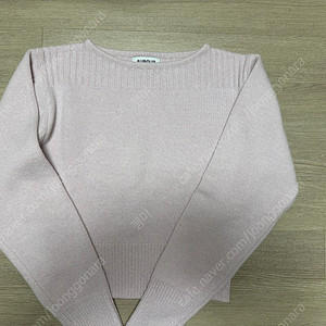 아우브아워 boat neck knit