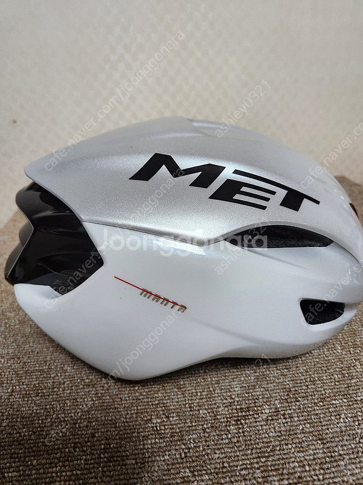 MET 흰색펄 헬맷 L라지--1