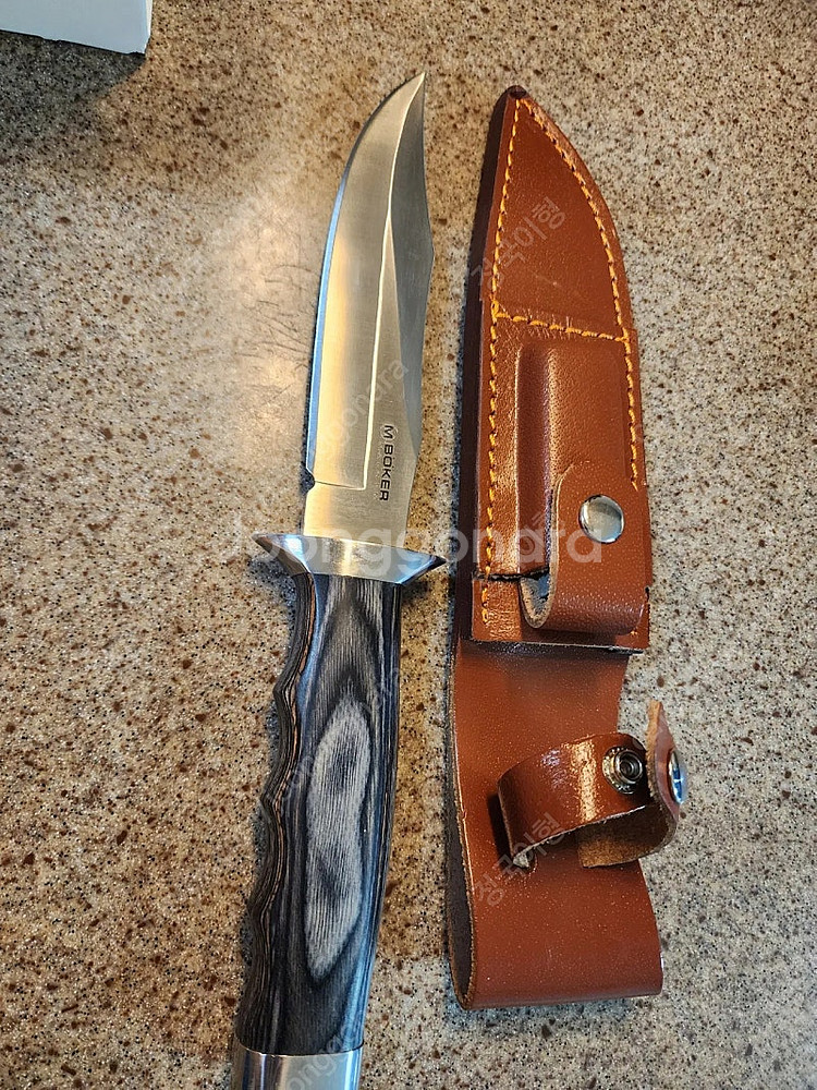 boker.crkt 등등 나이프판매합니다--2