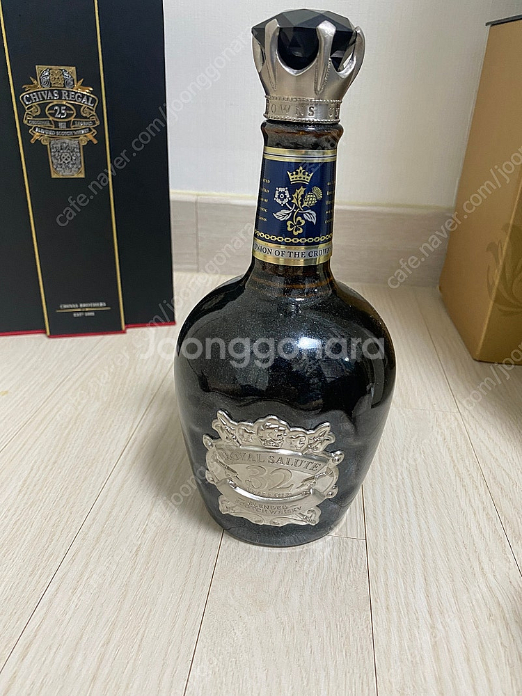 로얄샬루ㅌ 32년산 공병--0
