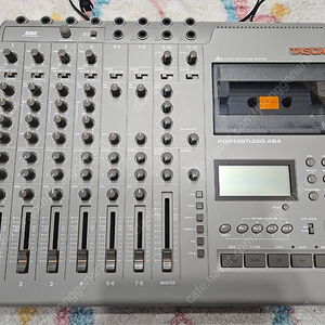 TASCAM PORTASTUDIO 464 타스캄 포르타스튜디오 카세트레코더 판매합니다.