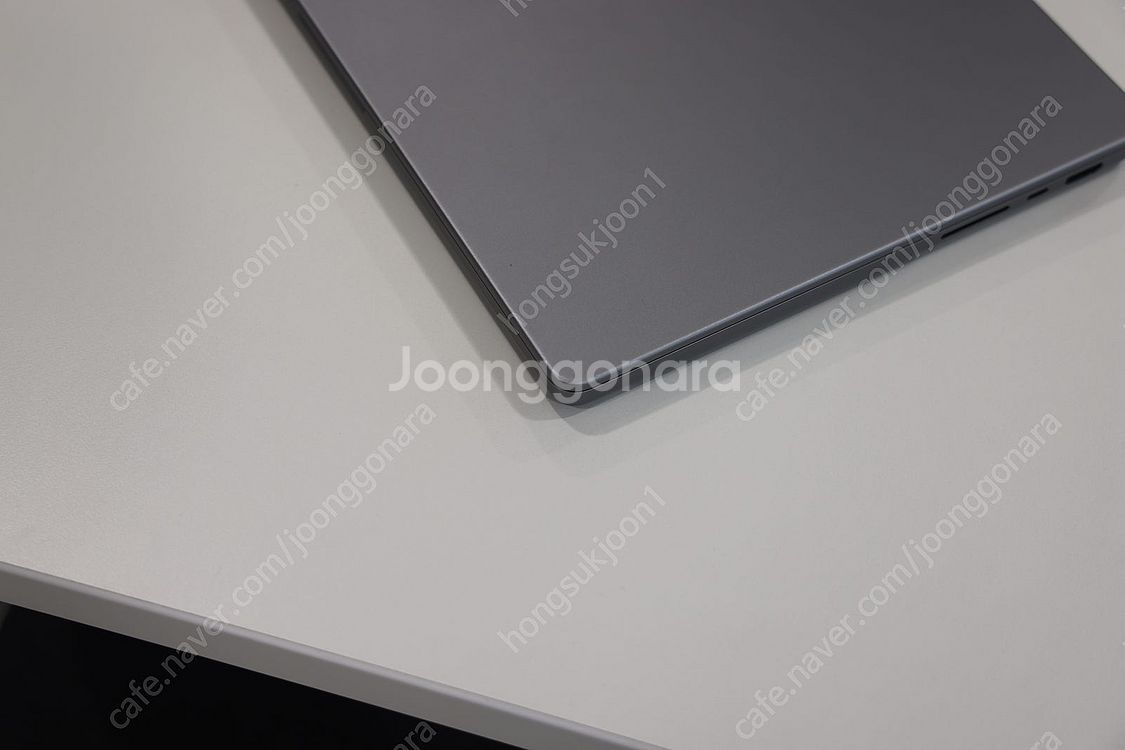 [팝니다] 맥북 프로 14인치 2021년형 M1 pro...--3