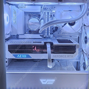기가바이트 RTX4080 super aero oc 팝니다