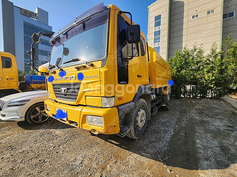 8.5톤 이택노면진공청소차량 중고 도로청소차 판매합니다--0