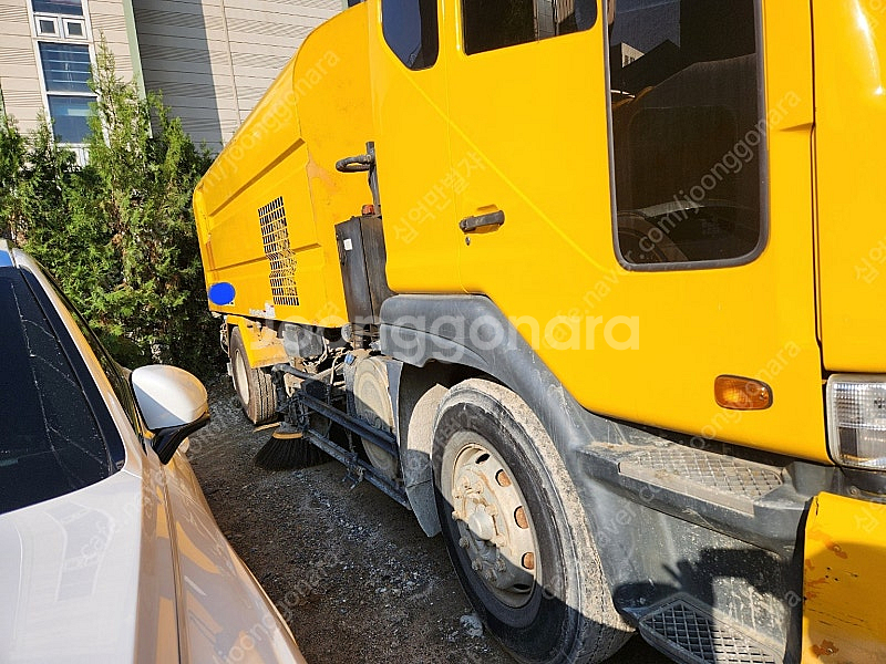 8.5톤 이택노면진공청소차량 중고 도로청소차 판매합니다--3