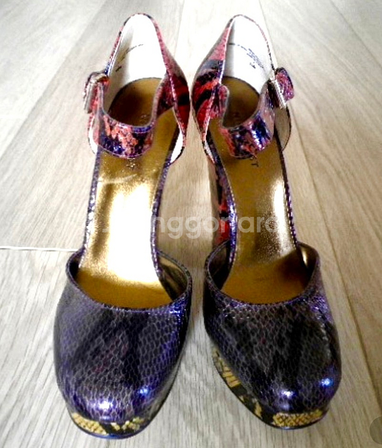 새제품,NineWest,브라운톤 파이톤가죽플랫폼샌들구두...--1