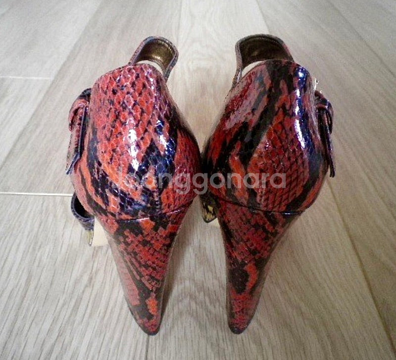 새제품,NineWest,브라운톤 파이톤가죽플랫폼샌들구두...--4