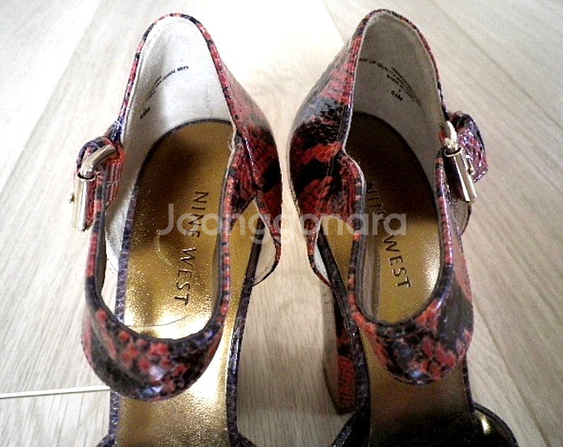 새제품,NineWest,브라운톤 파이톤가죽플랫폼샌들구두...--5