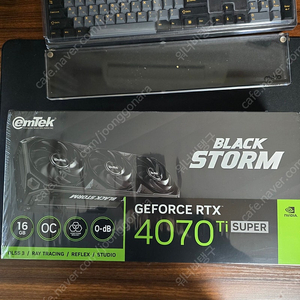 이엠텍 4070ti super 블랙스톰 그래픽카드