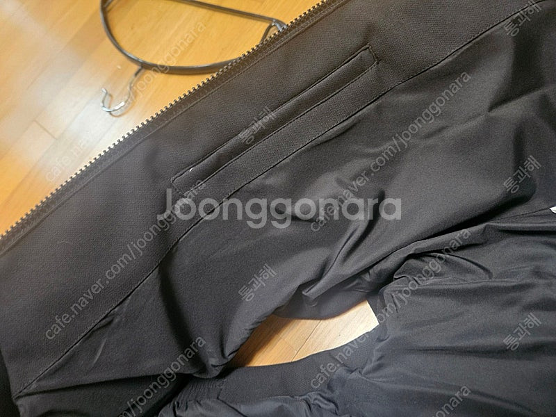 라코스테 피케 구스다운 베스트 팝니다--3