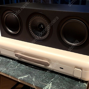 kef Q650c 센터스피커 팝니다