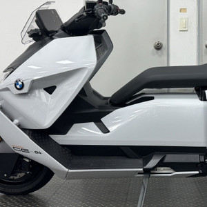 bmw ce04 삽니다