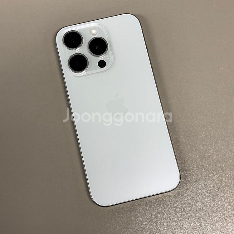 아이폰15프로 화이트티타늄 256용량 24년8월최초사용...--0