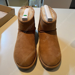 UGG 어그 클래식 미니 2 체스넛 250 / 39 거의새것 어그부츠