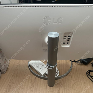 LG32uq850w 엘지작업용32인치모니터 팝니다 울산직거래