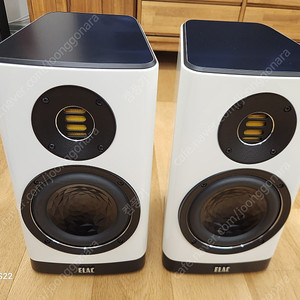 엘락 ELAC Bela BS 403