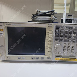 Agilent 스펙트럼 아날라이저 spectrum analyzer (모델명: E4443A)