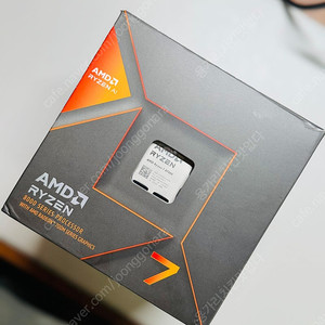 AMD 라이젠7 피닉스 8700G 대원 시티에스  팝니다.