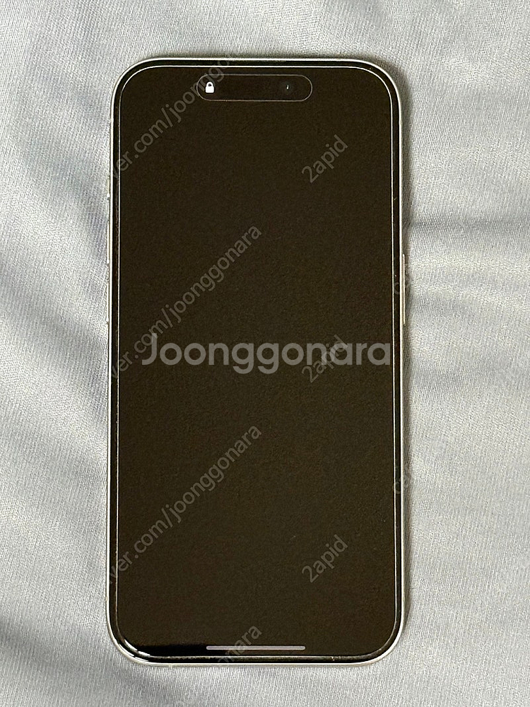 아이폰 15 프로 256기가 내츄럴 티타늄 판매합니다.(자급제)(+구성품 서비스)--2