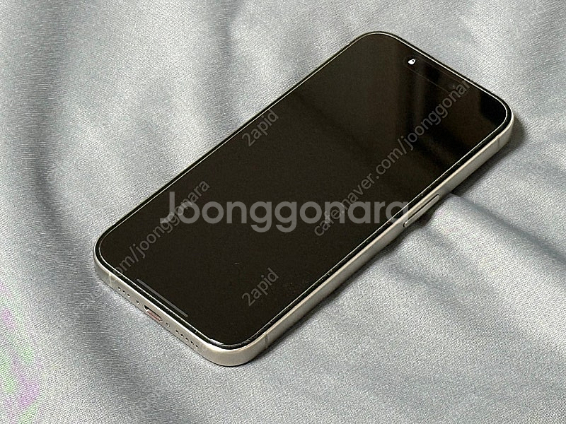 아이폰 15 프로 256기가 내츄럴 티타늄 판매합니다.(자급제)(+구성품 서비스)--6