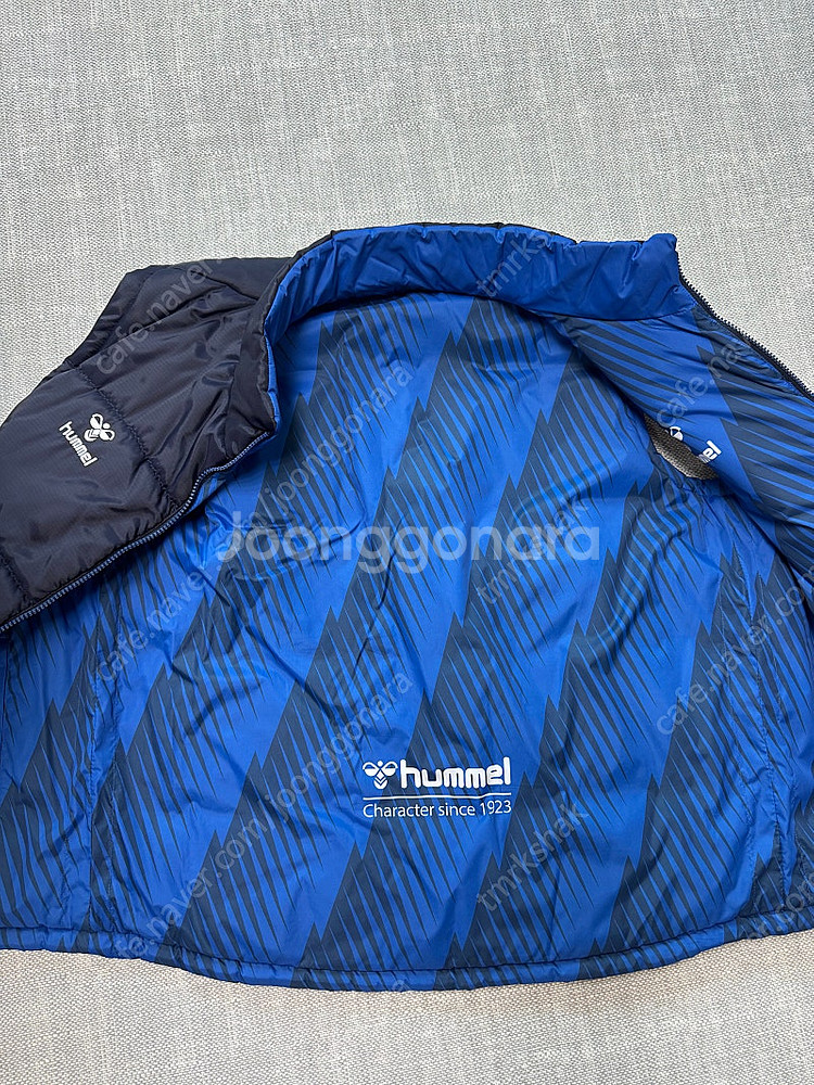 험멜 축구 양면패딩조끼--2