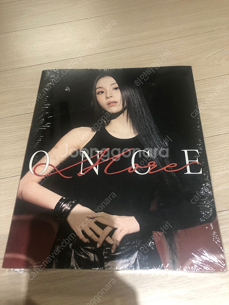 에스콰이어 트와이스 채영 포토북 a형 새것--0