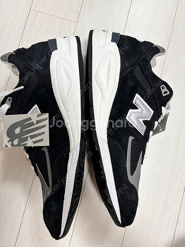 뉴발란스 990v2 블랙 290--2